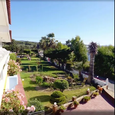 Asterias Bay-theologos 3*