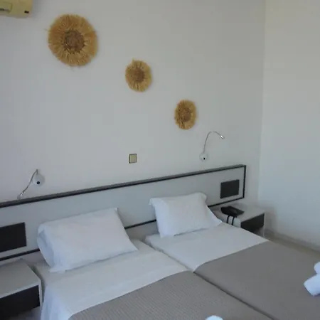 Asterias Bay-theologos 酒店 3*