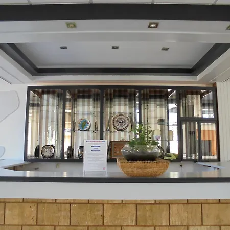 Asterias Bay-theologos Theológosz